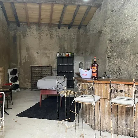 빌라 Maison A La Campagne Avec Piscine Hors Sol *