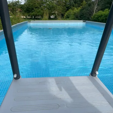 Maison A La Campagne Avec Piscine Hors Sol